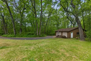 W284S3590 Grouse Ct, Genesee, WI 53189 - Photo 7