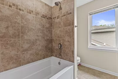 1126 S 121st St, West Allis, WI 53214 - Photo 23
