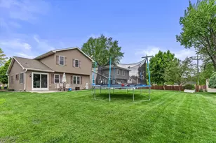 1126 S 121st St, West Allis, WI 53214 - Photo 33