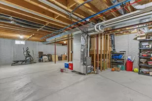 1126 S 121st St, West Allis, WI 53214 - Photo 31