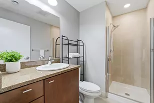 1902 N Commerce St, Milwaukee, WI 53212 - Photo 15