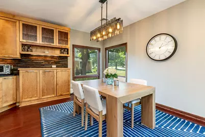 1530  Fairhaven Blvd, Elm Grove, WI 53122 - Photo 5