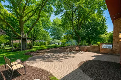 1530  Fairhaven Blvd, Elm Grove, WI 53122 - Photo 21
