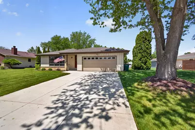 508  Whitegate Dr, Saukville, WI 53080 - Photo 31