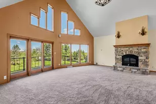 4818 Maplecrest Ridge Rd, Franklin, WI 54247 - Photo 7