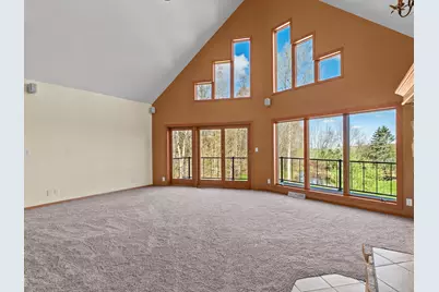 4818  Maplecrest Ridge Rd, Franklin, WI 54247 - Photo 9