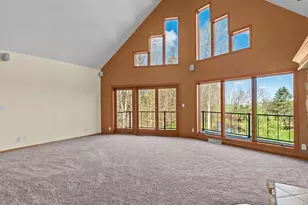 4818 Maplecrest Ridge Rd, Franklin, WI 54247 - Photo 9