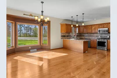 4818  Maplecrest Ridge Rd, Franklin, WI 54247 - Photo 11