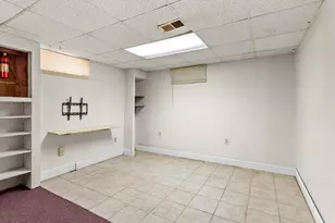 1422 S 35th St, Manitowoc, WI 54220 - Photo 15