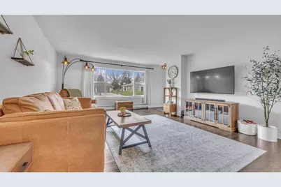 1010 N Webster St, Port Washington, WI 53074 - Photo 5