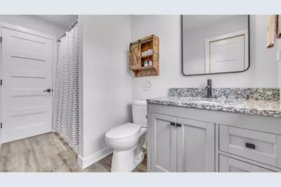 1010 N Webster St, Port Washington, WI 53074 - Photo 15