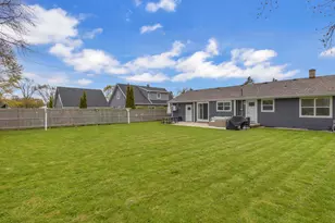 1010 N Webster St, Port Washington, WI 53074 - Photo 3