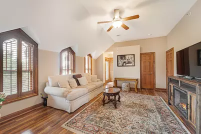 7571 W Tuckaway Pines Cir, Franklin, WI 53132 - Photo 15