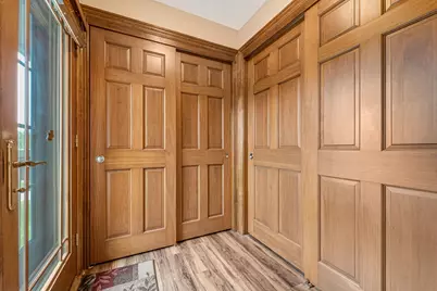 7571 W Tuckaway Pines Cir, Franklin, WI 53132 - Photo 17