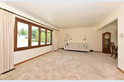 3540  Goetz Dr, Brookfield, WI 53005 - Photo 29