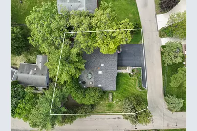 860  Trails End Dr, Fontana, WI 53125 - Photo 65