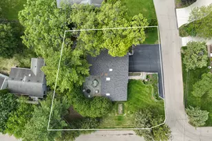 860 Trails End Dr, Fontana, WI 53125 - Photo 65