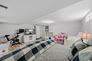 860 Trails End Dr, Fontana, WI 53125 - Photo 49