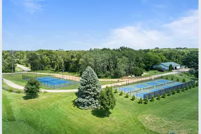 860  Trails End Dr, Fontana, WI 53125 - Photo 91