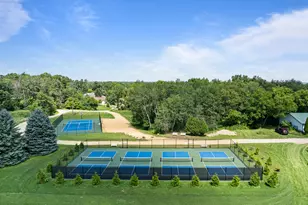 860 Trails End Dr, Fontana, WI 53125 - Photo 79