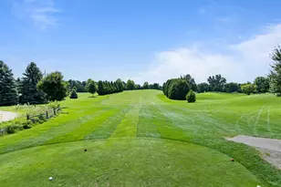 860 Trails End Dr, Fontana, WI 53125 - Photo 87
