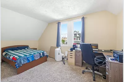 1431 S 72nd St, West Allis, WI 53214 - Photo 23