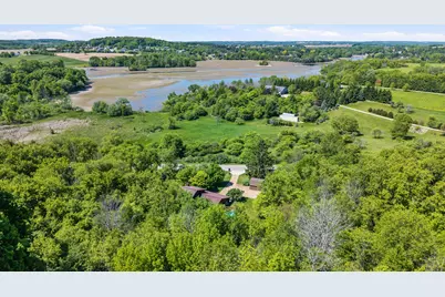 W2106  Pond Rd, Rubicon, WI 53059 - Photo 35