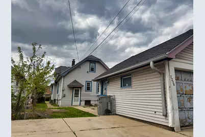 2236 S 35th St, Milwaukee, WI 53215 - Photo 7