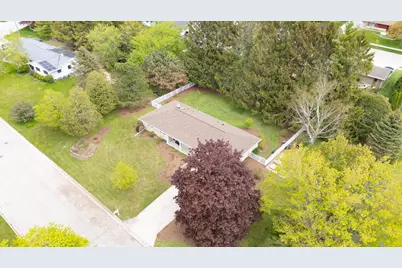 1112  Niesen Rd, Port Washington, WI 53074 - Photo 33