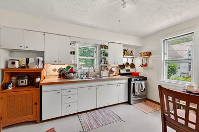 2543 N Dousman St #2543A, Milwaukee, WI 53212 - Photo 35