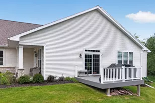 18 Briarknoll Cir, Saukville, WI 53080 - Photo 41