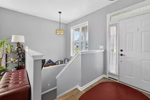 18 Briarknoll Cir, Saukville, WI 53080 - Photo 3