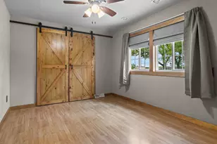 2124 Lakeshore Dr, Racine, WI 53139 - Photo 25