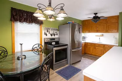 3425 W Morgan Ave, Milwaukee, WI 53221 - Photo 9