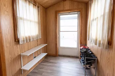 3425 W Morgan Ave, Milwaukee, WI 53221 - Photo 11