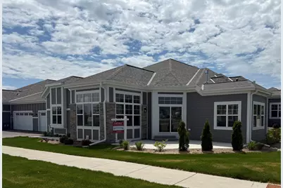 868 S Verona Cir #23, Grafton, WI 53024 - Photo 3