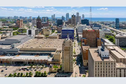 606 W Wisconsin Ave #1801, Milwaukee, WI 53203 - Photo 39