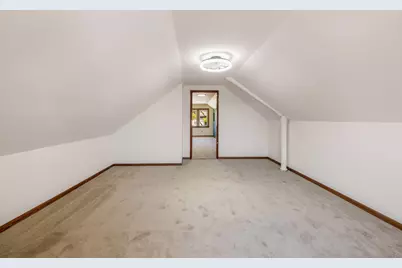 2808 S Greeley St, Milwaukee, WI 53207 - Photo 17