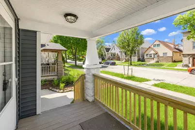 2808 S Greeley St, Milwaukee, WI 53207 - Photo 5
