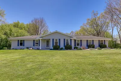 1135  Ridgeway Rd, Brookfield, WI 53045 - Photo 5