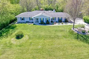 1135 Ridgeway Rd, Brookfield, WI 53045 - Photo 57