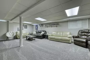 1135 Ridgeway Rd, Brookfield, WI 53045 - Photo 51