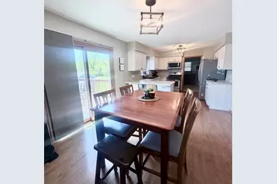 139  13th Ave, Racine, WI 53182 - Photo 9