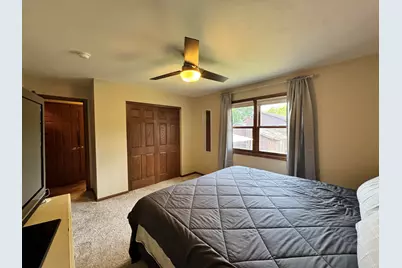 909  Country Ln, Watertown, WI 53098 - Photo 23
