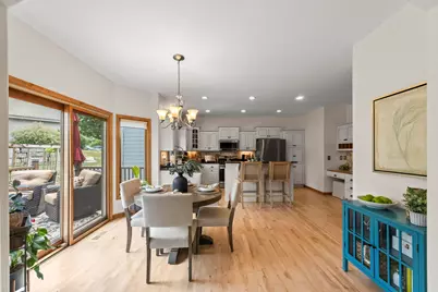 2138  Deer Path, Waukesha, WI 53189 - Photo 15