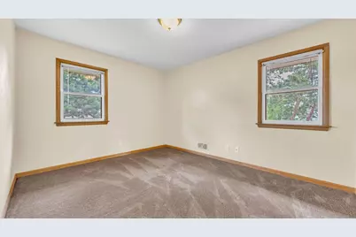 85 S Reserve Ave, Fond du Lac, WI 54935 - Photo 11