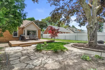 3057 N 80th St, Milwaukee, WI 53222 - Photo 25