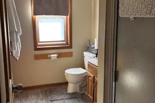 2340 S Kinnickinnic Ave, Milwaukee, WI 53207 - Photo 9