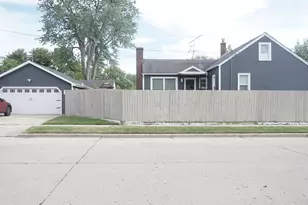 7603 28th Ave, Kenosha, WI 53143 - Photo 9