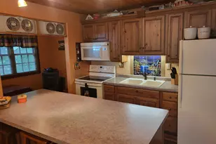 1614 Sugar Island Rd, Summit, WI 53066 - Photo 9